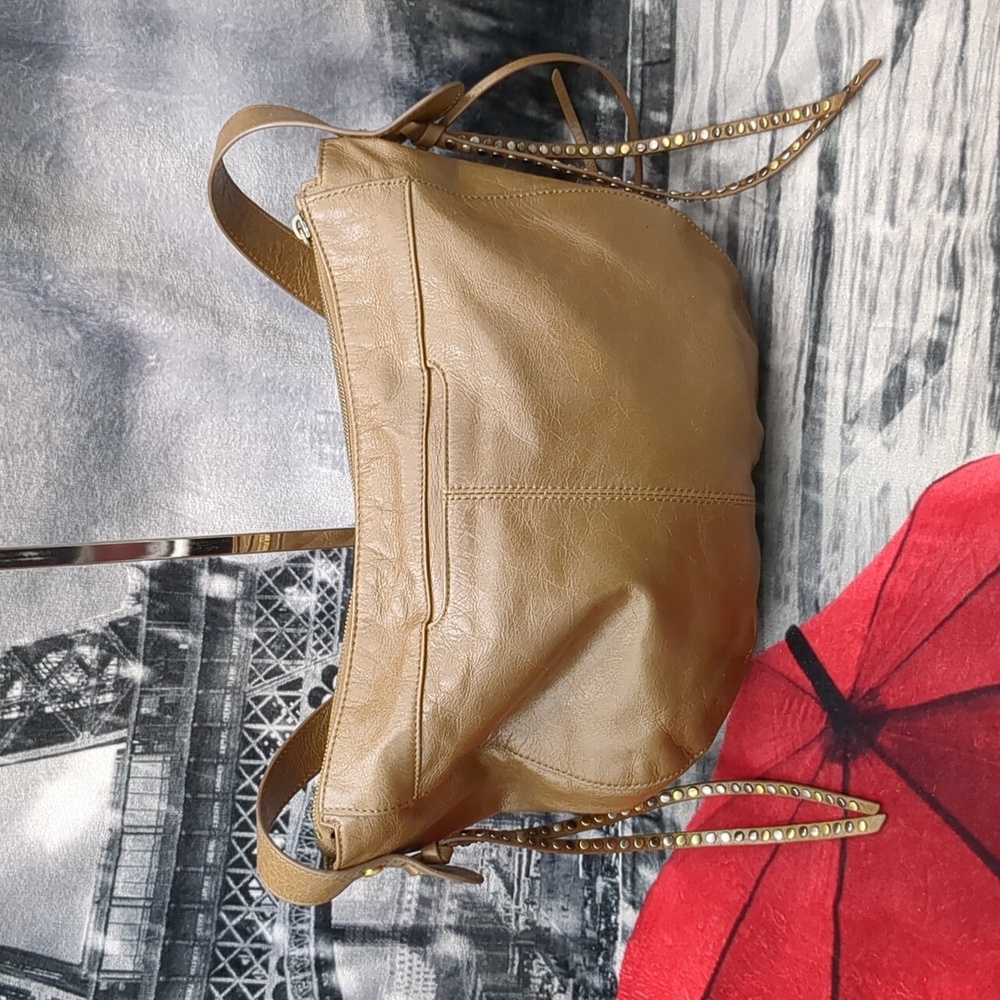 Hobo Brand Leather Shoulder Bag - Picture 6 of 12